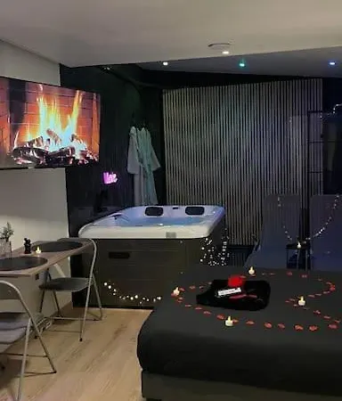 דירה Avec Privatif Dans Pavillon